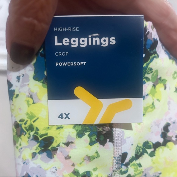 NWT Old Navy Powersoft 2 Piece Set Leggings and Athletic Racer Back Sports Tank - Picture 6 of 10